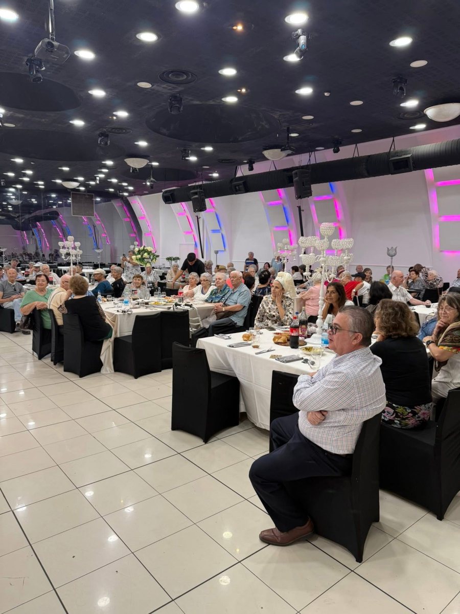 גימיניט הפקות