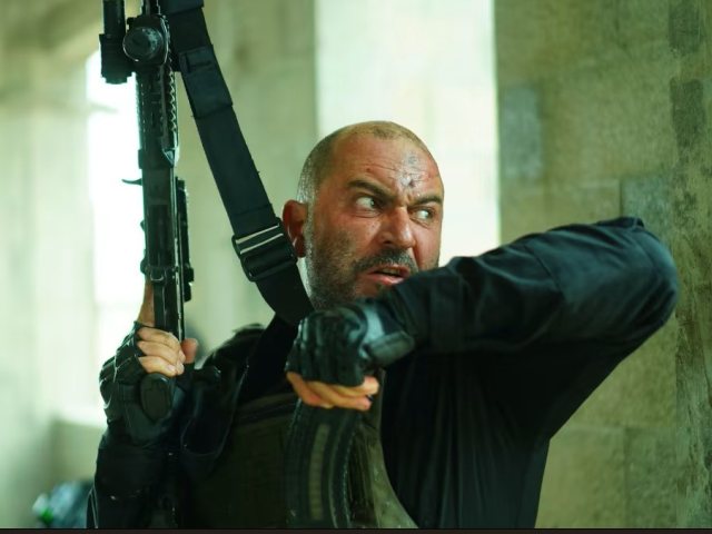 ליאור רז