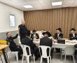 שולחן עגול עם רבני היישובים במרחב בתחנת המשטרה בקרית גת 
