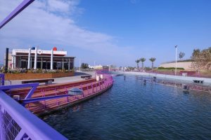 קפה גן סיפור אשדוד -אירועים משפחתיים באווירה פסטורלית על שפת האגם >>