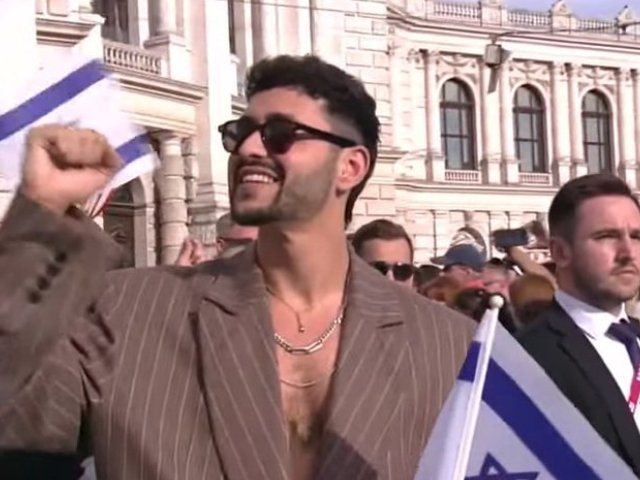 נועם בתן בטקס הפתיחה צילום: חשבון היוטיוב הרשמי של האירוויזיון